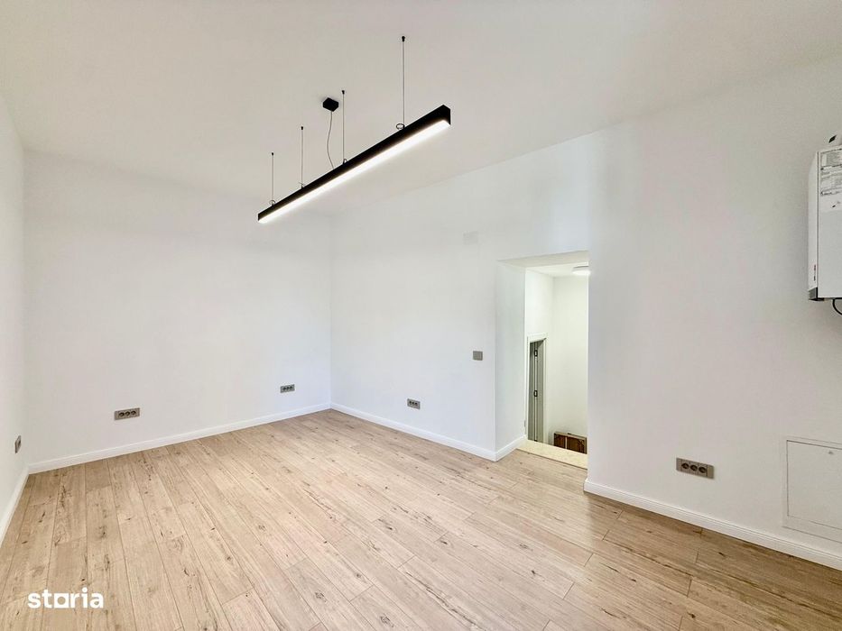 De închiriat | Spațiu 2 camere | Piața Unirii | 43 mp | 650 €/lună