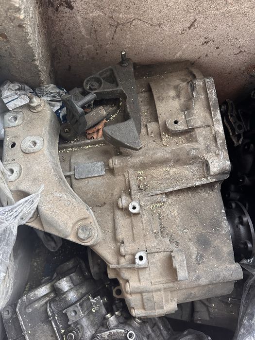 Скоростна кутия 2.0тди 6 степенна ауди фв шкода сеат / audi vw skoda