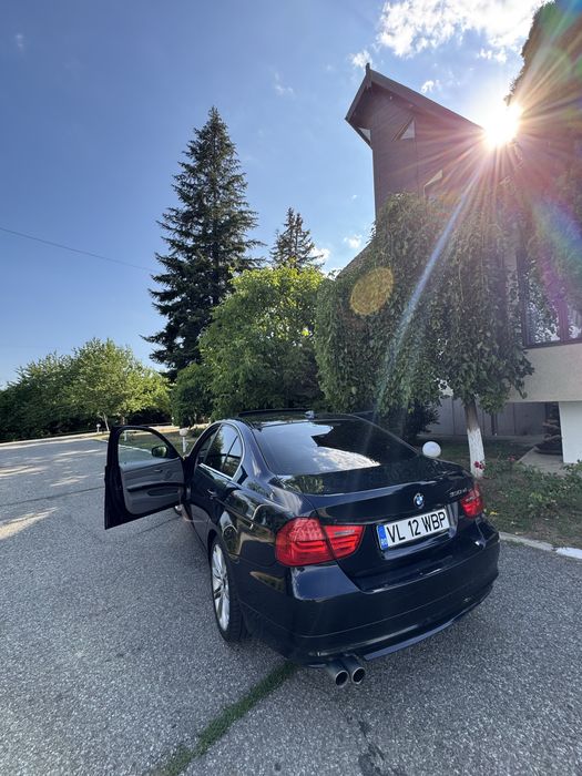 BMW 325d – 3.0 diesel / Automată / Full Option / An 2010
