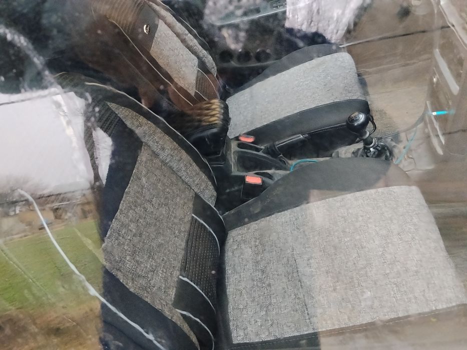 Мошин никсия 1.6