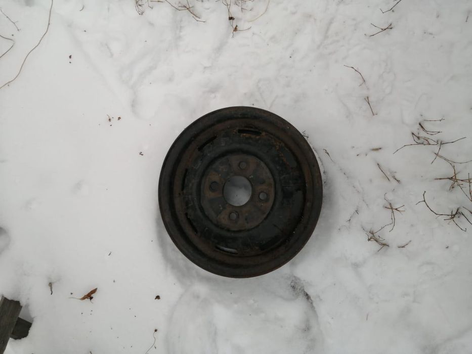 Продам металические диски от  машины