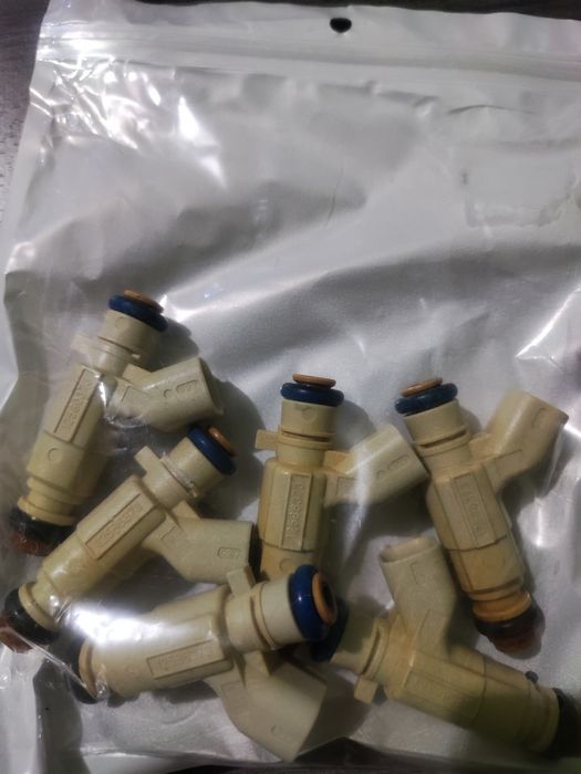 Injector bor xar xil turdagi avtomobillarga