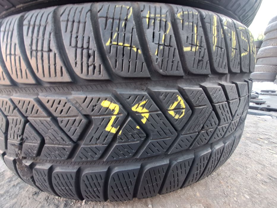 2 anvelope iarna 255/45r20 Pirelli Montaj Gratuit