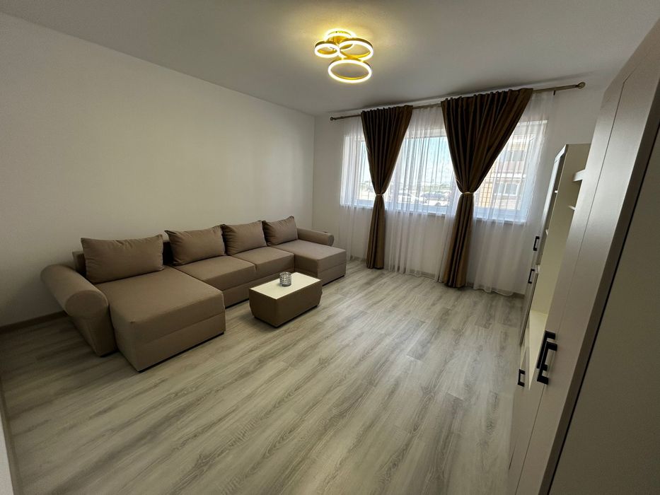 Inchiriez aparatament 2 camere cartier Subcetate Sanpetru