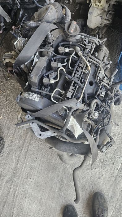 Vând motor vw 1.2 tdi cod CFW