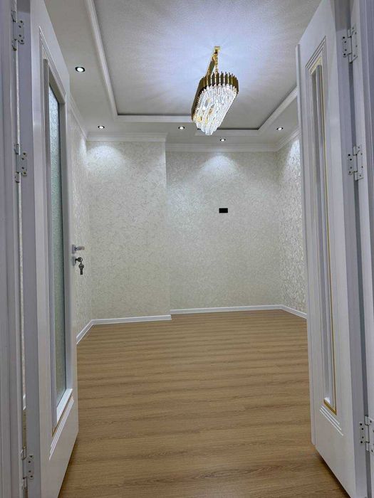 Shahar markazidan yangi uy