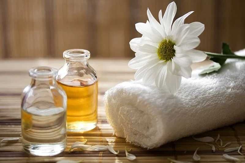 Masaje/cosmetică/manichiură/pedichiuraā/stilizarere sprancene si epilari cu ceara.