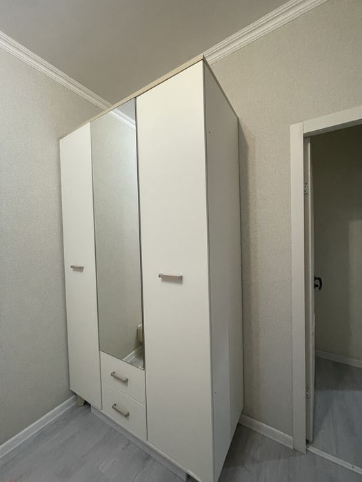 Шифоньер  в хорошем состояний