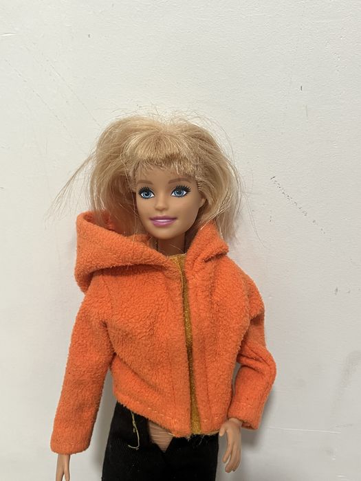 Кукла барби с одеждой barbie