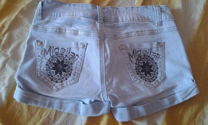 2броя Къси дънки номер 25- за 18лв