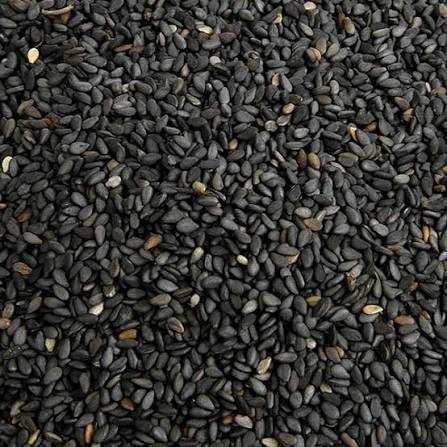 Seminţe de susan negru,bogate in vitamine, minerale, fibre şi acizi