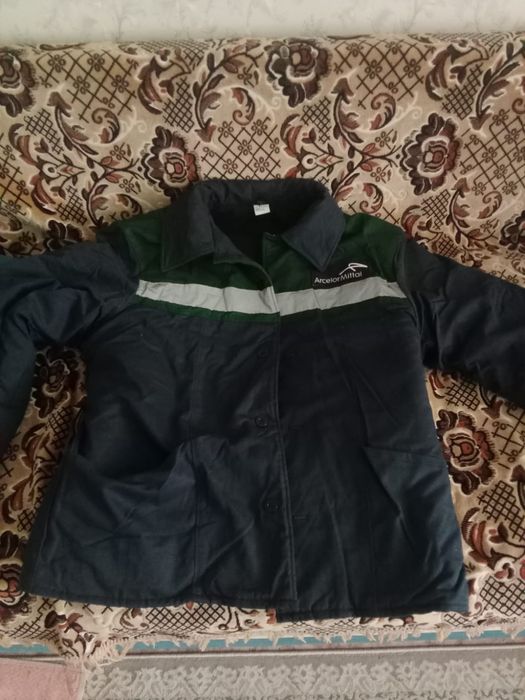 Продаю теплые спецовка