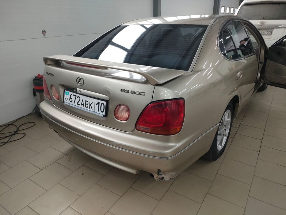 Lexus gs300 сел и поехал