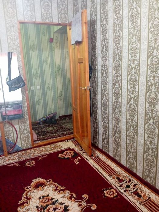 Продается квартира 2/1/4 Мирабадский район Рисовый базар