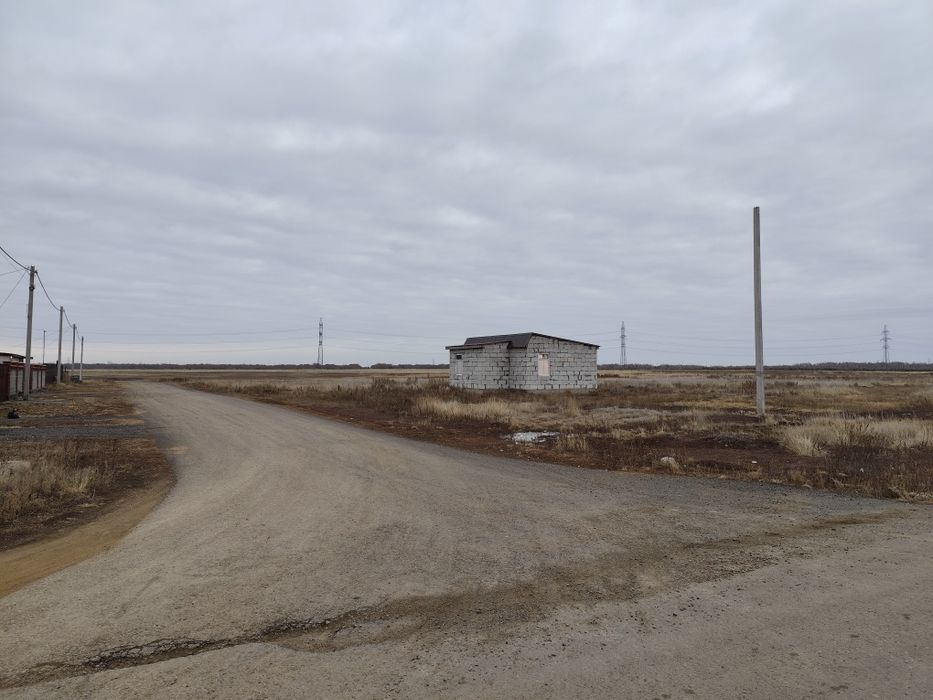 Участок 25 соток продам п.Каражар