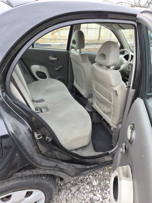 Нисан Микра 1200 бензин