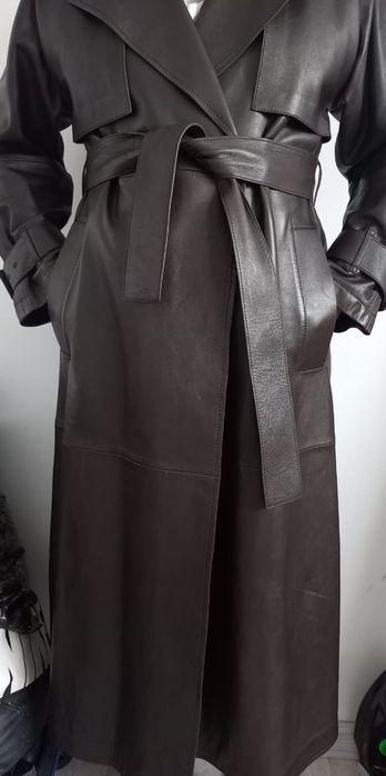 Жен.кожанный плащь
