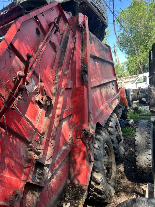 Зил 131 мусоровоз