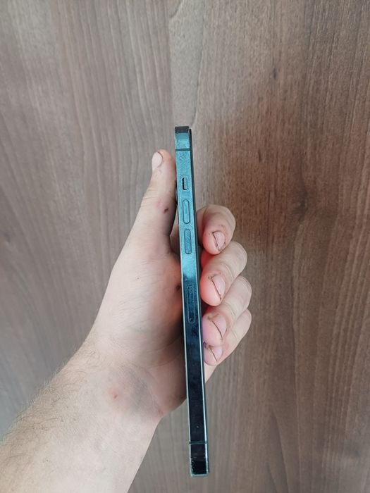 Vand sau schimb iphone 12 pro max 128