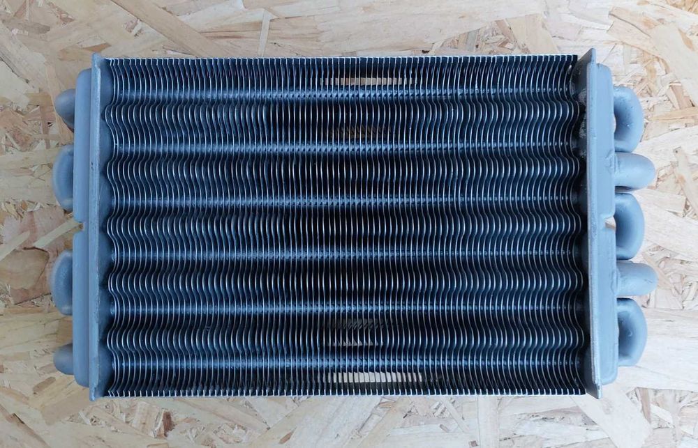 Schimbator de caldura bitermic Immergas Eolo Star 24 3 E