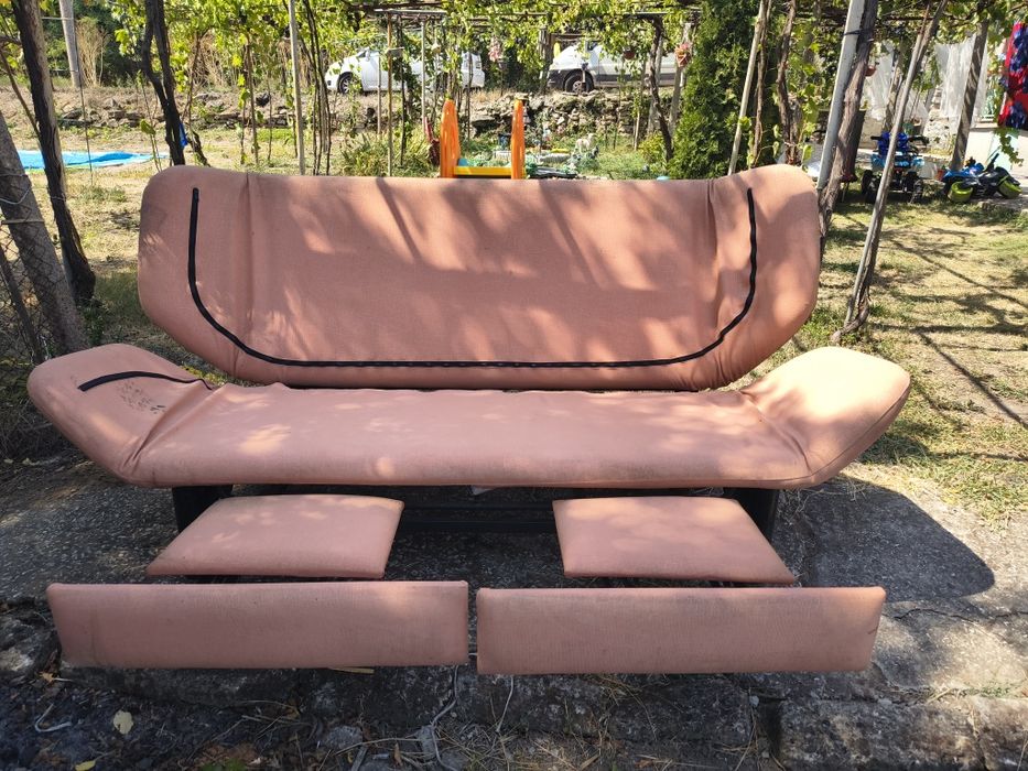 Диван - Разчупен