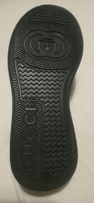 GUCCI-Дамски Чехли.