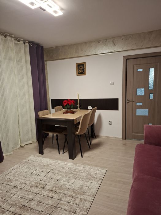 Apartament 2 camere de închiriat