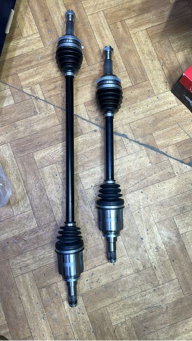 Привод в сборе граната на Toyota Matrix