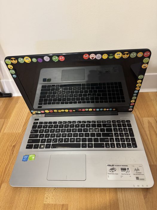 2 Laptopuri asus