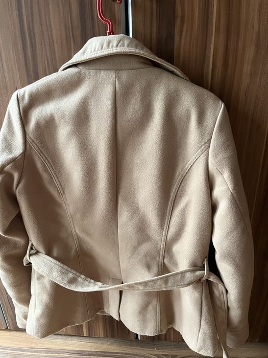 Бежово палто Теранова размер М