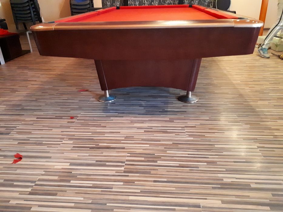 Buffalo biliard competition 9ft.