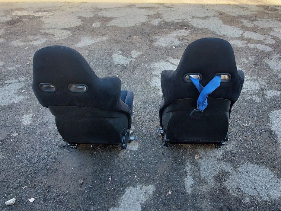 Сиденья Recaro Mitsubishi EVO