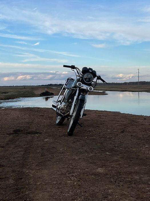 Мотоцикл яки 110