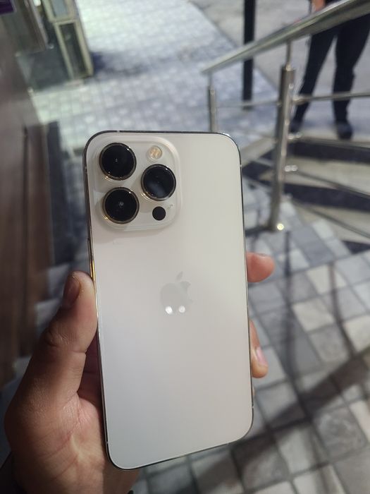 Iphene 13 Pro90% LLA