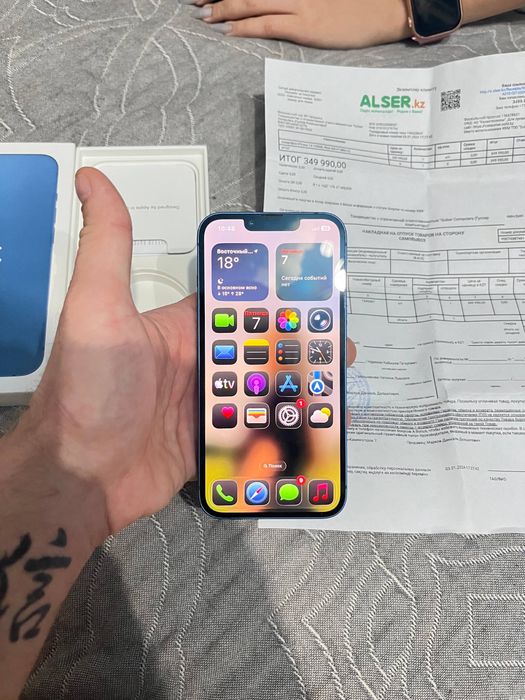 Обменяю Iphone 13