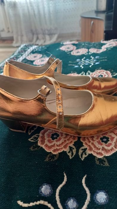 Туфли для танцев