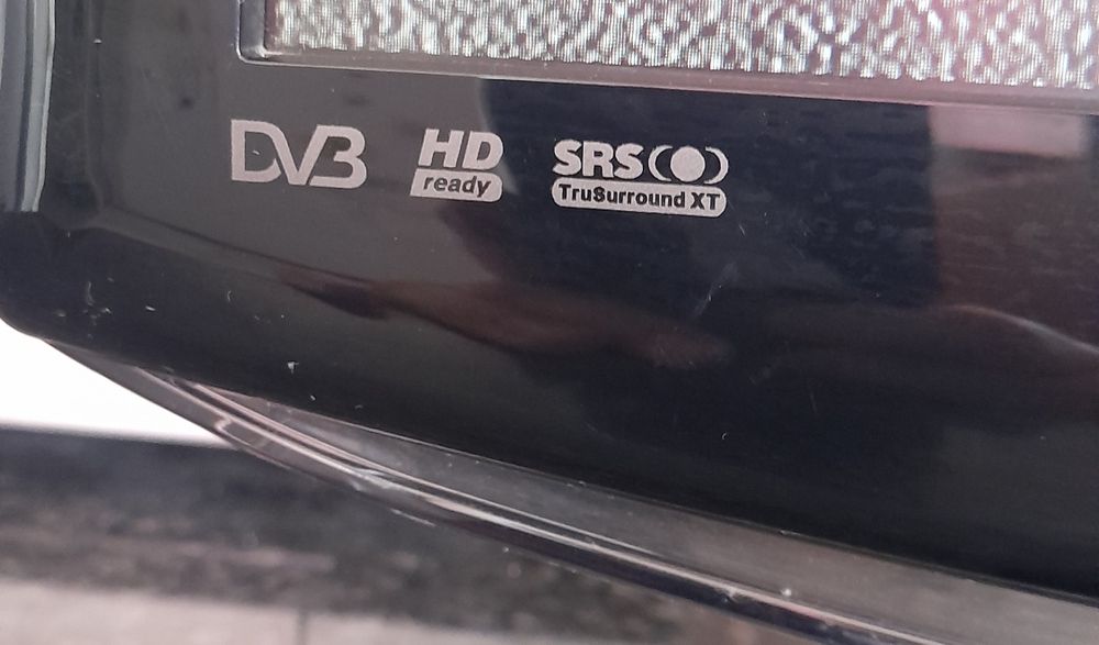 Vând tv Samsung   HD