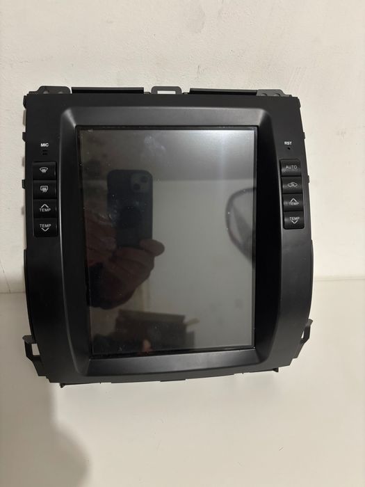 мулти медиа андроид за тоиота j120