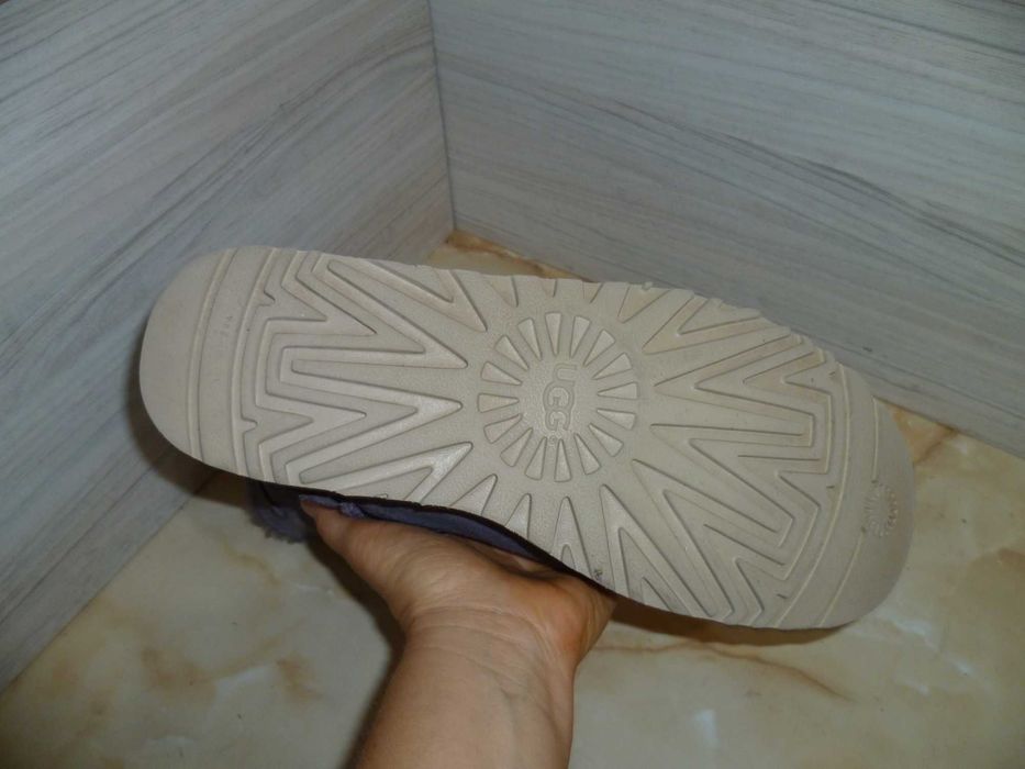 UGG оригинални ботуши №40