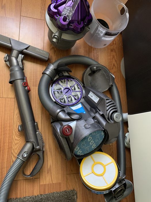 Aspirator Dyson DC 20 Stowaway Allergy parquet