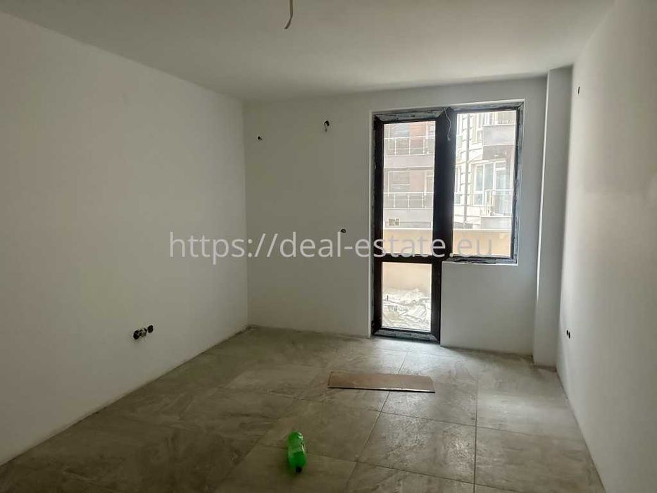 Продава се Тристаен апартамент в Благоевград, Широк център - 92 кв.м за 1033 €/кв.м - Снимка #3