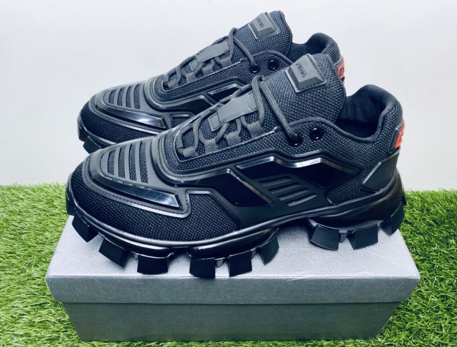 Уникални Маратонки - PRADA - 40н. - Като Нови!