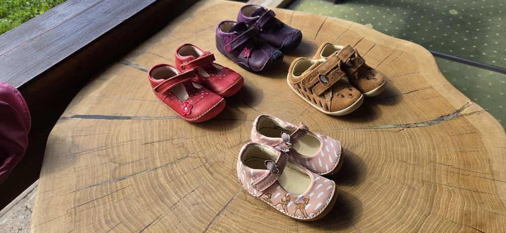 Papucei Clarks bebe