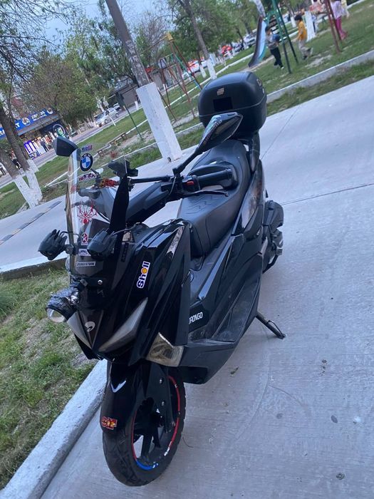 S max Skuter sotiladi.