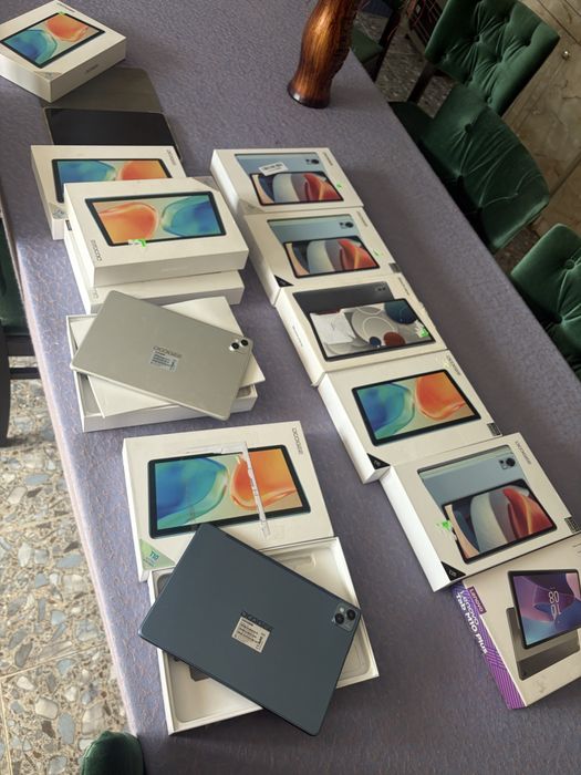 Tablete 300 lei la lot