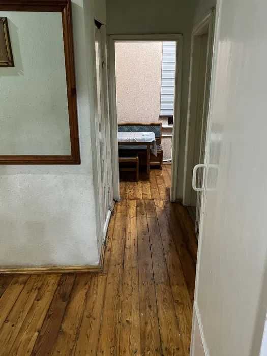 Сдаётся квартира 2/2/4 на Чиланзарский р-н Чиланзар 1 квартал