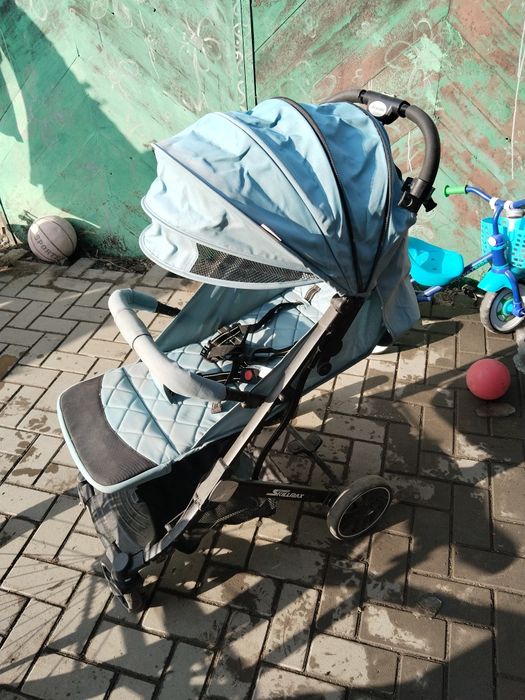Продам детскую коляску