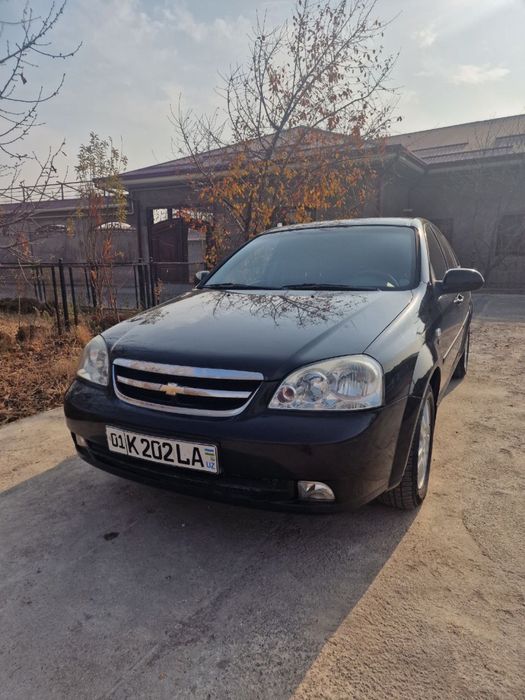 LACETTI 2011 года своя