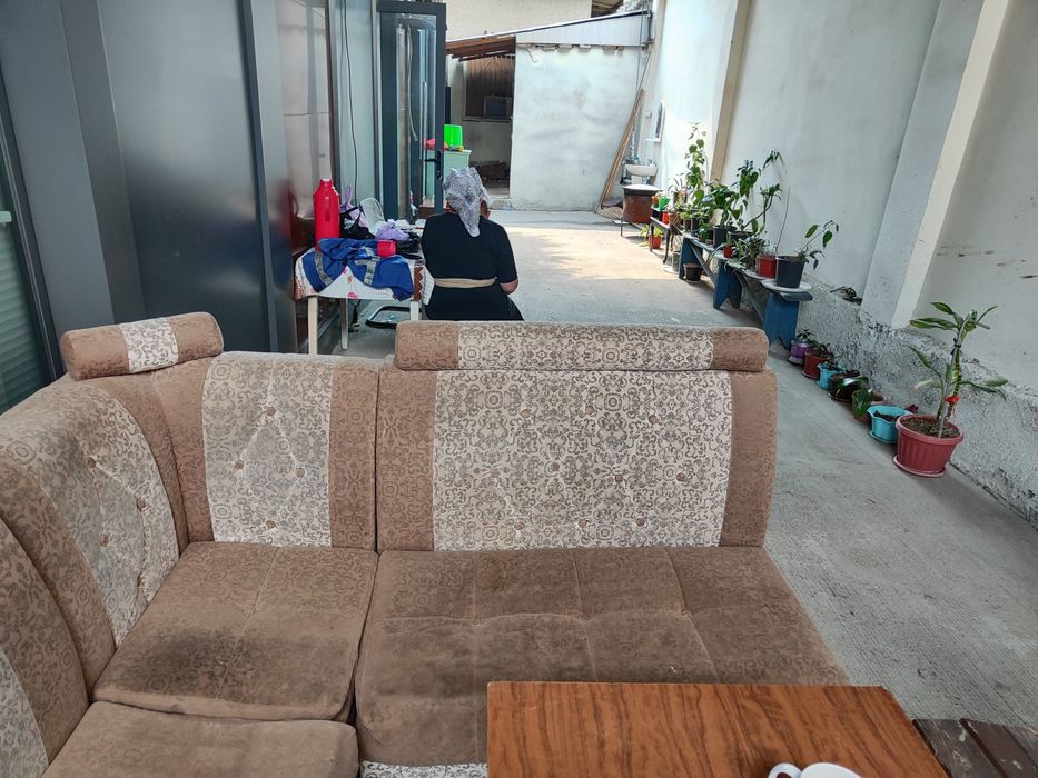 Продаётся кухонный уголок в отличном состоянии  отличная