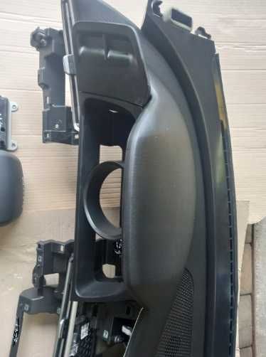 Hyundai Elantra 2022 kit airbag - set centur siguranta - plansa bord